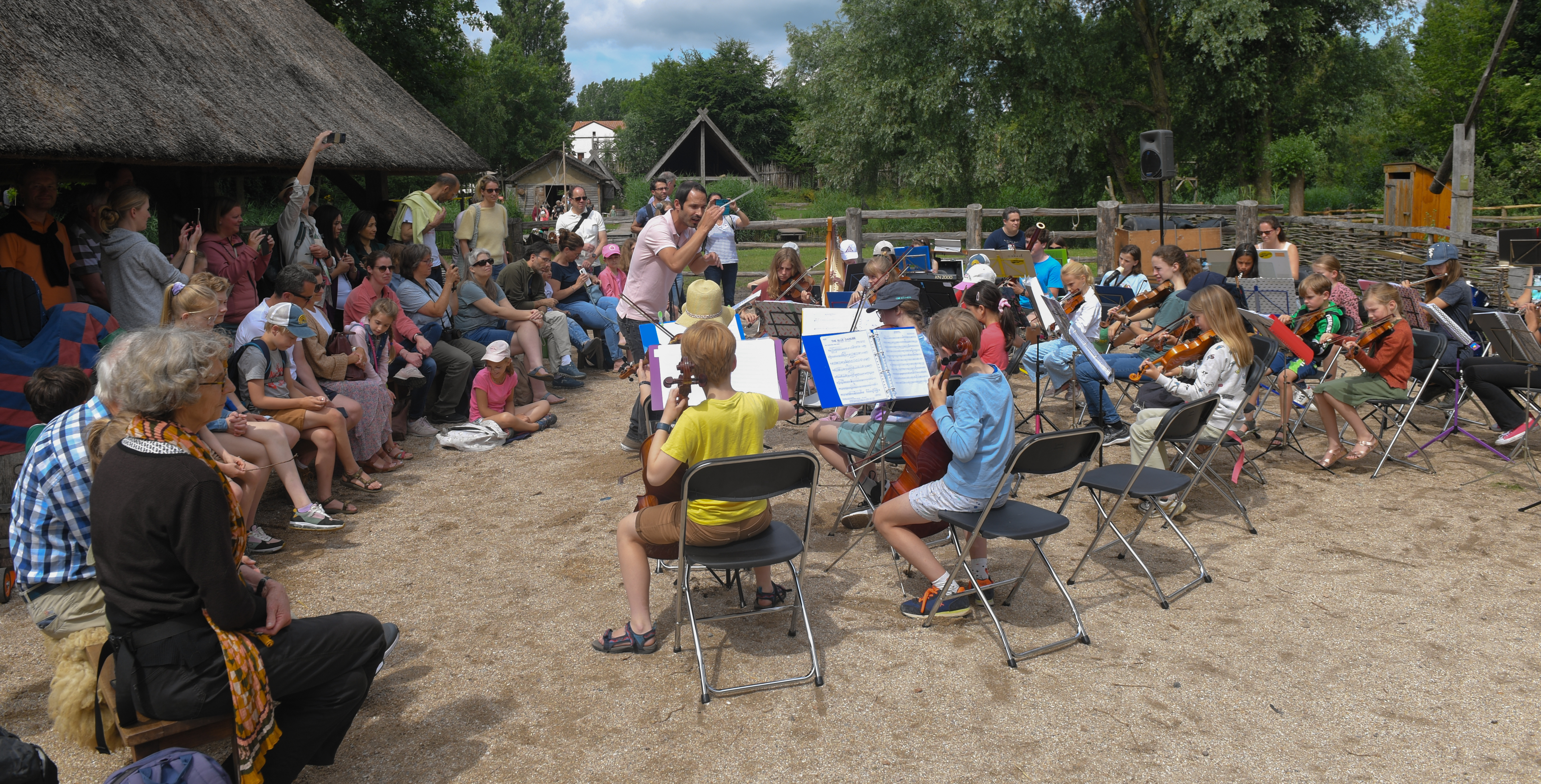 JUNIOR ORKEST-8592 in de middeleeuwen .jpg